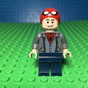 NEW Lego Peter Parker 76129 Spider-Man Cap Far From Home Marvel Minifigure